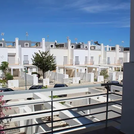 بيت للعطل Casa Da Lota